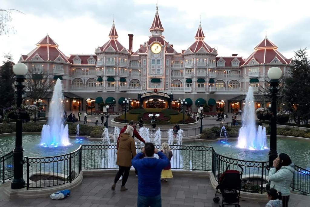 Paradise - Disneyland Paris Chessy (Seine-et-Marne) Exterior foto